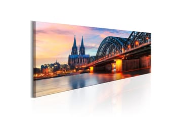 Taulu Cologne Germany 120x40