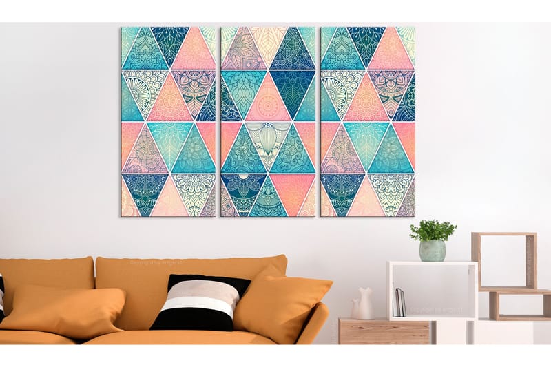 Taulu Oriental Triangles 3 Parts 90x60 - Artgeist sp. z o. o. - Sisustustuotteet - Taulu & taide - Canvas-taulu