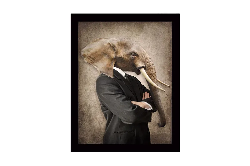 Kehystetty puukangas - 41x56 cm - Mies norsunpäällä puvussa, Harmaa / Ruskea / Musta