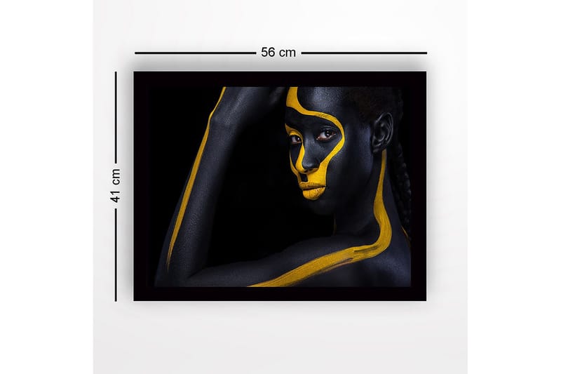 Kehystetty puucanvas - 41x56 cm - Muotokuva henkilöstä, jonka vartalo on maalattu mustalla ja keltaisella maalilla - Musta / Keltainen - Sisustustuotteet - Taulu & taide