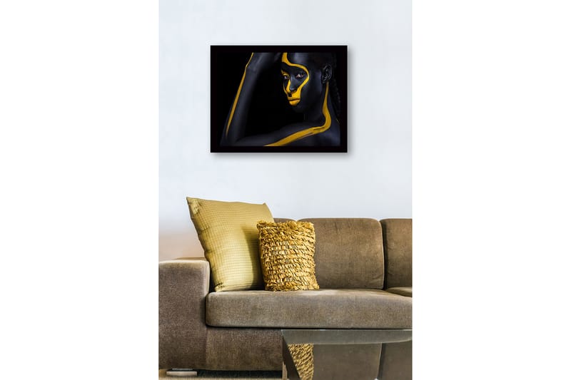 Kehystetty puucanvas - 41x56 cm - Muotokuva henkilöstä, jonka vartalo on maalattu mustalla ja keltaisella maalilla - Musta / Keltainen - Sisustustuotteet - Taulu & taide