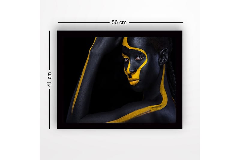 Kehystetty puucanvas - 41x56 cm - Muotokuva henkilöstä, jonka vartalo on maalattu mustalla ja keltaisella maalilla - Musta / Keltainen - Sisustustuotteet - Taulu & taide