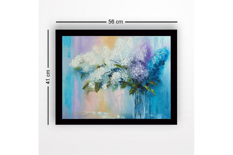 Kehystetty puutaulu canvasille - 41x56 cm - Värikäs syreenikimppu lasimaljakossa - Valkoinen / Violetti / Turkoosi - Sisustustuotteet - Taulu & taide