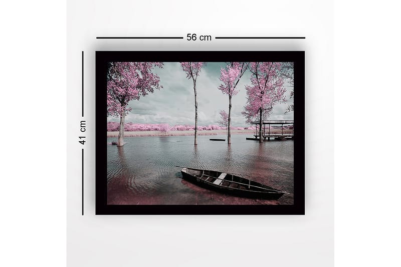 Kehystetty puutaulu canvasille - 41x56 cm - Unelmamaisema vaaleanpunaisilla puilla rauhallisen järven rannalla - Vaaleanpunainen / Harmaa / Musta - Sisustustuotteet - Taulu & taide
