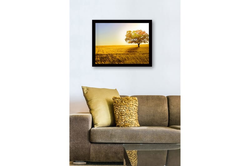Kehystetty puinen canvas-taulu - 41x56 cm - Yksinäinen syyspuu kultaisessa pellossa - Kulta / Vihreä / Oranssi - Sisustustuotteet - Taulu & taide