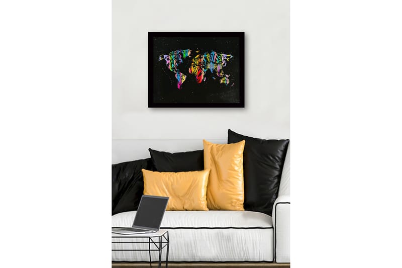 Kehystetty puukangas - 41x56 cm - Värikäs maailmankartta, luotu kirjaimista ja tekstistä - Violetti / Vihreä / Punainen - Sisustustuotteet - Taulu & taide