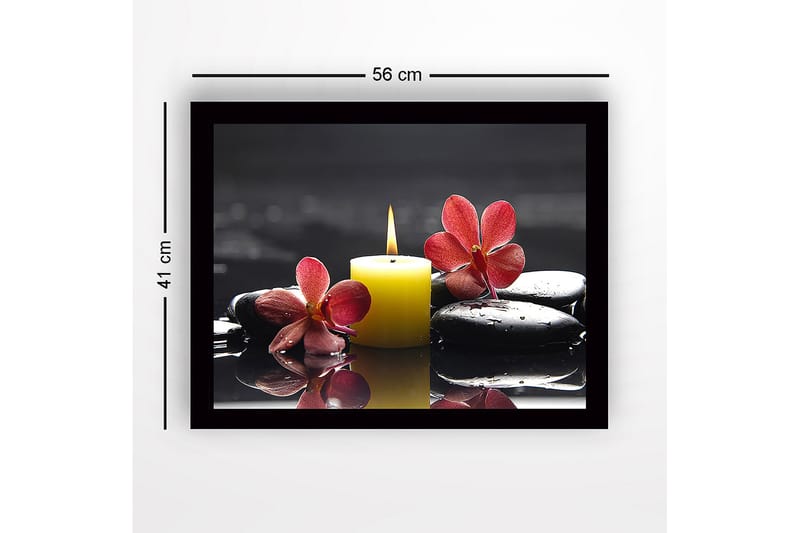 Kehystetty puupohja - 41x56 cm - Kaunis orkideasommitelma ja kynttilä mustilla kivillä - Punainen / Keltainen / Musta - Sisustustuotteet - Taulu & taide