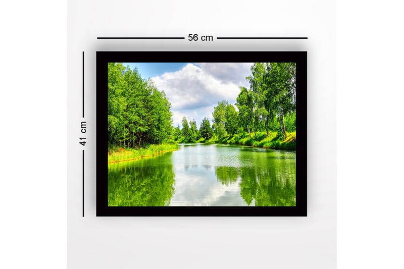 Kehystetty puukangas - 41x56 cm - Peilimäisiä vesipintoja rehevän vehreyden ympäröimänä - Vihreä / Sininen / Valkoinen - Sisustustuotteet - Taulu & taide