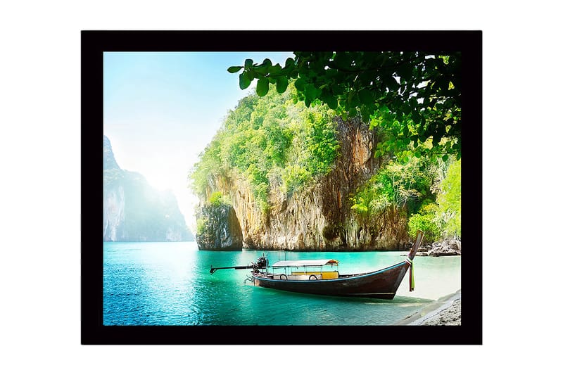 Kehystetty puutaulu canvasille - 41x56 cm - Tyynenmeren maisema perinteisellä veneellä kallioisella rannalla, Turkoosi / Vihreä / Ruskea