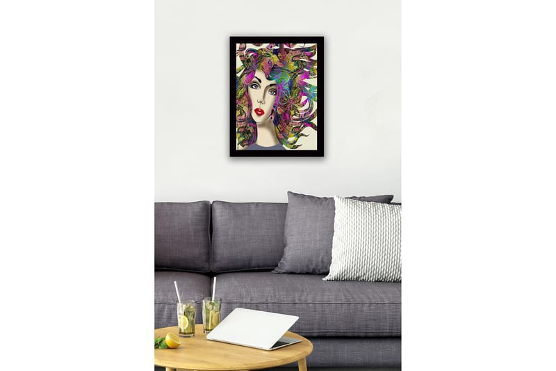 Kehystetty puinen canvas-taulu - 41x56 cm - Muotokuva naisesta, jolla on värikkäät, hulmuavat hiukset - Violetti / Vihreä / Vaaleanpunainen - Sisustustuotteet - Taulu & taide