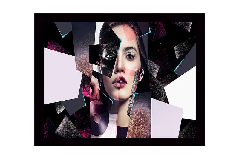 Kehystetty puukangas - 41x56 cm - Fragmentoitu muotokuva naisesta geometrisilla muodoilla, Musta / Vaaleanpunainen / Vaaleansininen