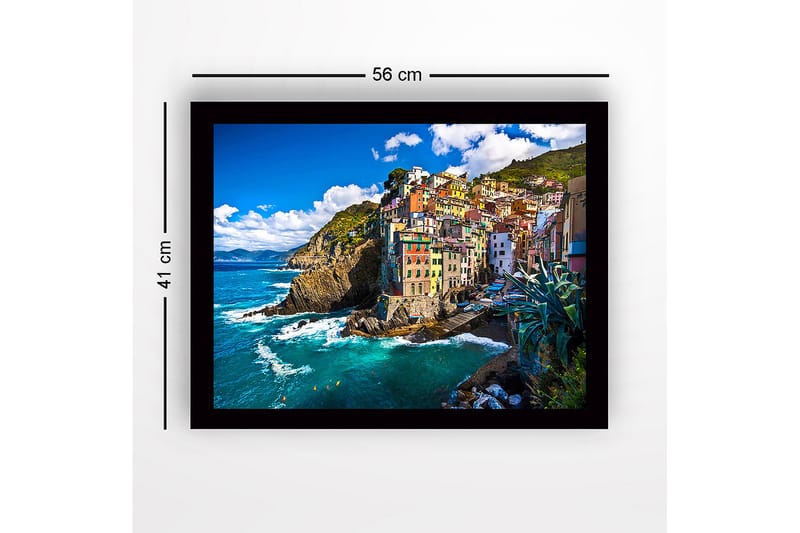 Kehystetty puinen canvas-taulu - 41x56 cm - Värikkäitä taloja kallioisella rannikolla - Sininen / Vihreä / Keltainen - Sisustustuotteet - Taulu & taide