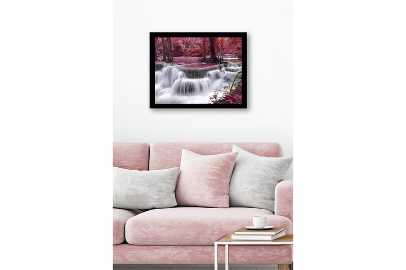 Kehystetty puutaulu canvasille - 41x56 cm - Vesiputous värikkäiden puiden ja kasvillisuuden ympäröimänä - Punainen / Violetti / Valkoinen - Sisustustuotteet - Taulu & taide