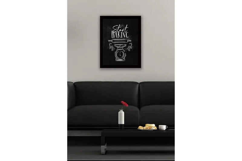 Kehystetty puutaulu canvasille - 41x56 cm - Vintage-keittiövaaka kaulimella ja tekstillä Start Baking - Musta / Valkoinen - Sisustustuotteet - Taulu & taide