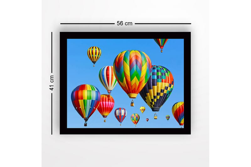 Kehystetty puinen canvas-taulu - 41x56 cm - Värikkäät kuumailmapallot leijuvat kirkkaan sinisen taivaan yllä - Punainen / Vihreä / Keltainen - Sisustustuotteet - Taulu & taide