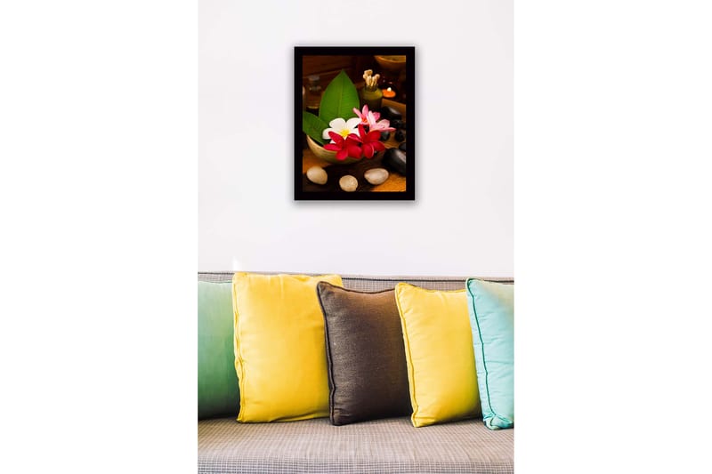 Kehystetty puutaulu canvasille - 41x56 cm - Värikäs kukkakimppu kulhossa - Punainen / Valkoinen / Vihreä - Sisustustuotteet - Taulu & taide