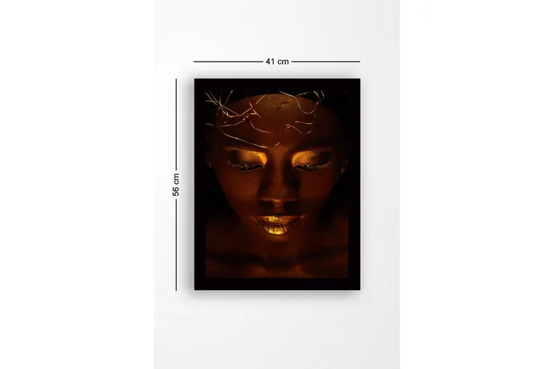 Kehystetty puutaulu canvasille - 41x56 cm - Naisen muotokuva kultaisilla yksityiskohdilla ja salaperäisellä ilmeellä - Tummanruskea / Kulta - Sisustustuotteet - Taulu & taide