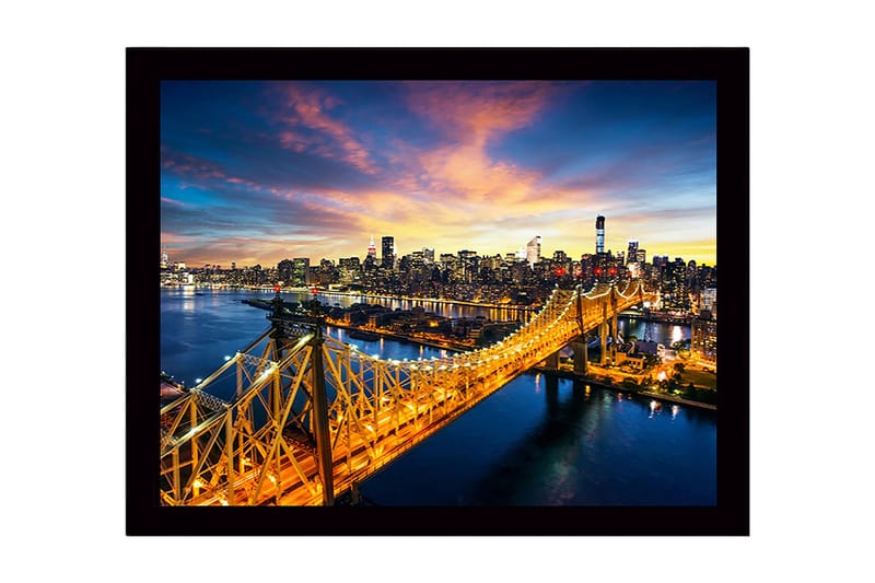Kehystetty puutaulu canvasille - 41x56 cm - Kaunis kaupunkikuva sillasta ja taustalla kimalteleva horisontti, Kulta / Sininen / Vaaleanpunainen