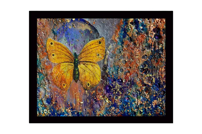 Kehystetty puupohjainen canvas - 41x56 cm - Värikäs perhonen yksityiskohtaisella tekstuurilla taustalla, Kulta / Sininen / Oranssi