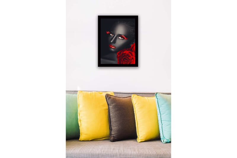 Kehystetty puucanvas - 41x56 cm - Muotokuva mustaihoisesta naisesta, jolla on punaiset yksityiskohdat - Punainen / Musta - Sisustustuotteet - Taulu & taide