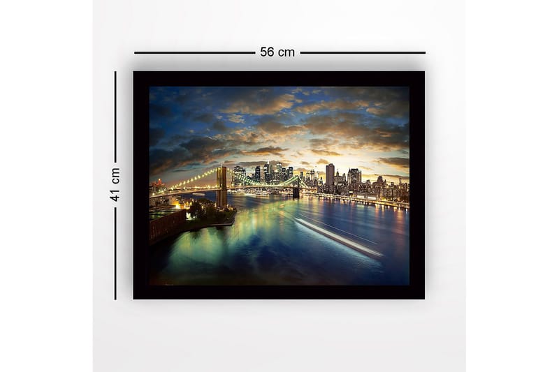 Kehystetty puinen canvas-taulu - 41x56 cm - Upea näkymä kaupunkiin hämärässä ja veden ylittävä silta - Sininen / Kulta / Vihreä - Sisustustuotteet - Taulu & taide
