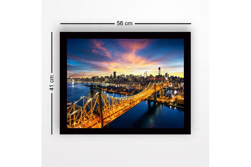 Kehystetty puutaulu canvasille - 41x56 cm - Kaunis kaupunkikuva sillasta ja taustalla kimalteleva horisontti - Kulta / Sininen / Vaaleanpunainen - Sisustustuotteet - Taulu & taide