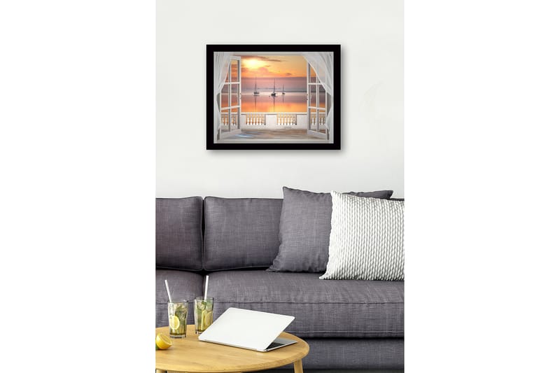 Kehystetty puinen canvas-taulu - 41x56 cm - Kaunis näkymä purjeveneistä auringonlaskun aikaan avoimen ikkunan läpi - Oranssi / Vaaleanpunainen / Sininen - Sisustustuotteet - Taulu & taide