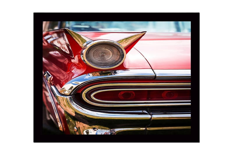 Kehystetty puutaulu canvasille - 41x56 cm - Retroauto ominaisilla yksityiskohdilla ja kiiltävällä kromilla, Punainen / Kromi / Kulta