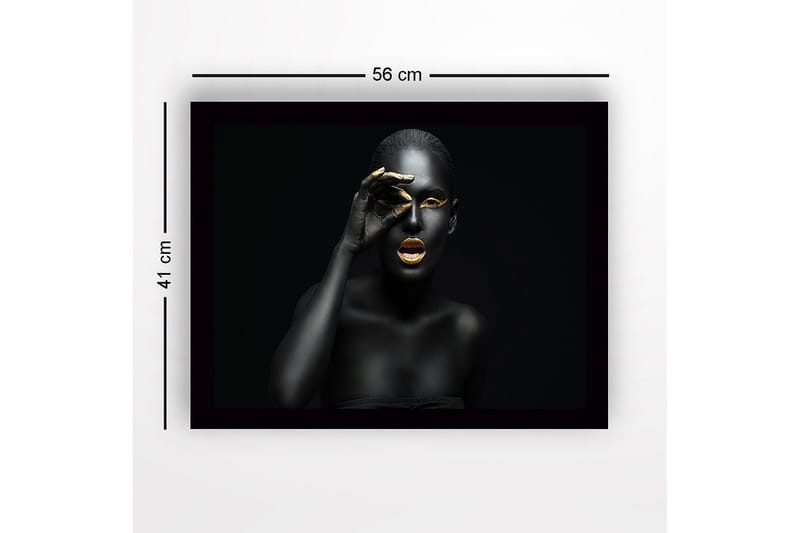Kehystetty puutaulu canvasille - 41x56 cm - Muotokuva naisesta mustalla vartalomaalauksella ja kultaisilla yksityiskohdilla - Musta / Kulta - Sisustustuotteet - Taulu & taide