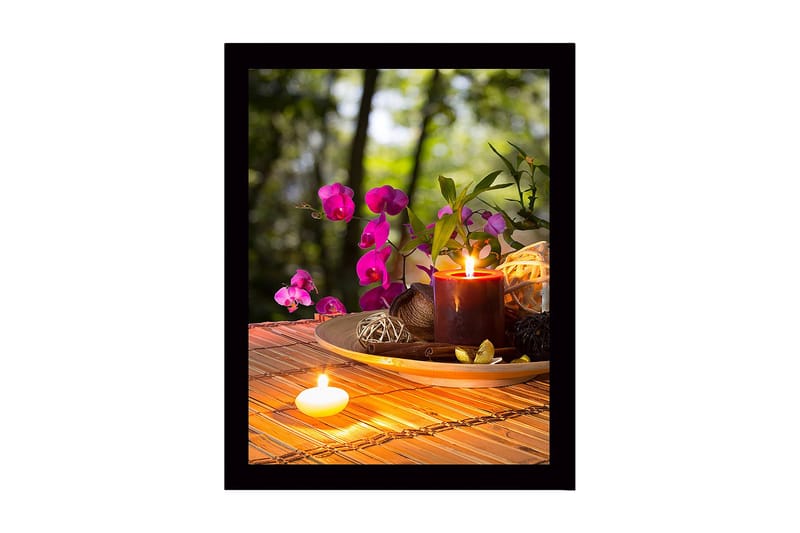 Kehystetty puutaulu canvasille - 41x56 cm - Kaunis kokoelma kukkia ja kynttilöitä puulevyllä, Violetti / Tummanpunainen / Beige