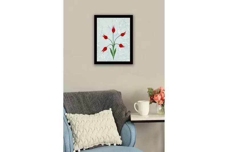 Kehystetty puutaulu canvasille - 41x56 cm - Punaisia tulppaaneja vihreillä varsilla vaaleansinisellä pohjalla - Punainen / Vihreä / Vaaleansininen - Sisustustuotteet - Taulu & taide