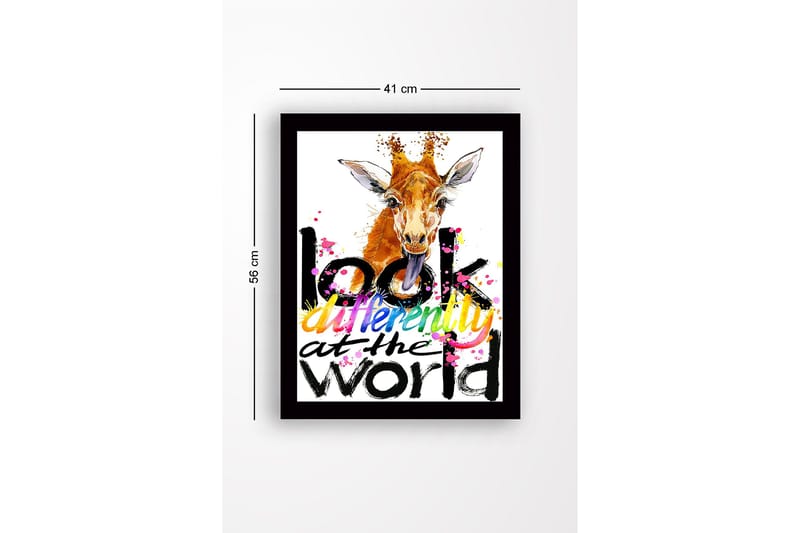 Kehystetty puutaulu canvasille - 41x56 cm - Kirahvi ulkonevalla kielellä ja värikkäällä tekstillä - Oranssi / Musta / Vaaleanpunainen - Sisustustuotteet - Taulu & taide