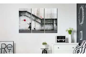 Taulu Girl With A Balloon By Banksy 90x60 - Artgeist sp. z o. o. - Sisustustuotteet - Taulu & taide - Canvas-taulu