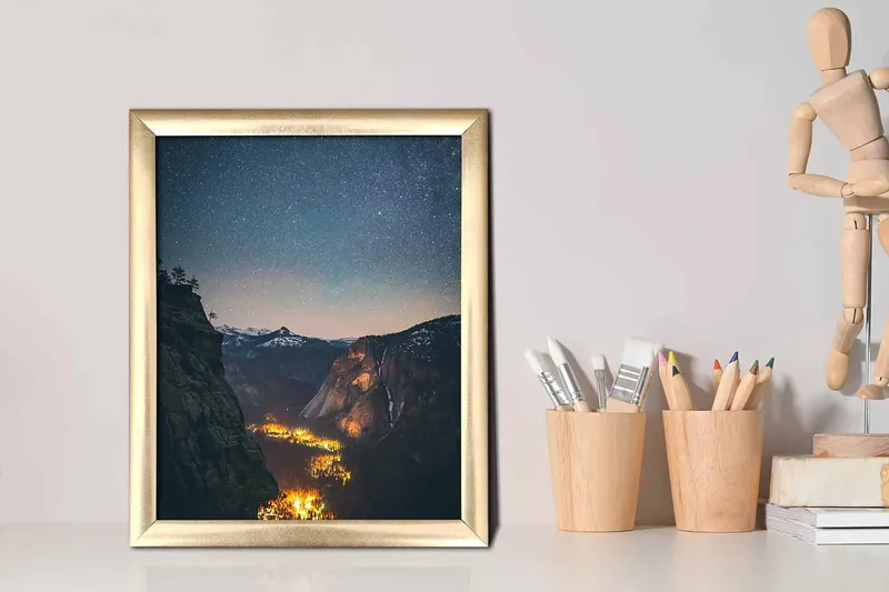 Taulu Scenic kehyksellä Monivärinen - 23,5x28,5 cm - Sisustustuotteet - Taulu & taide