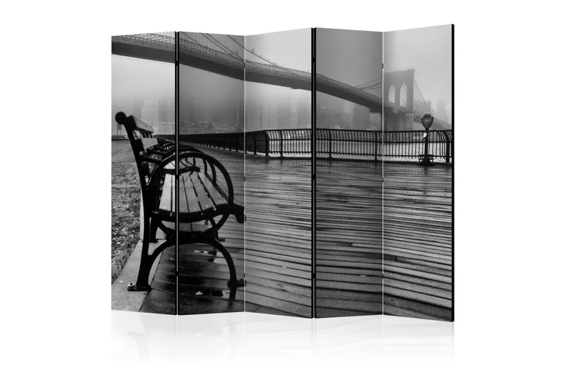 Tilanjakaja A Foggy Day on the Brooklyn Bridge II 225x172, Artgeist sp. z o. o.