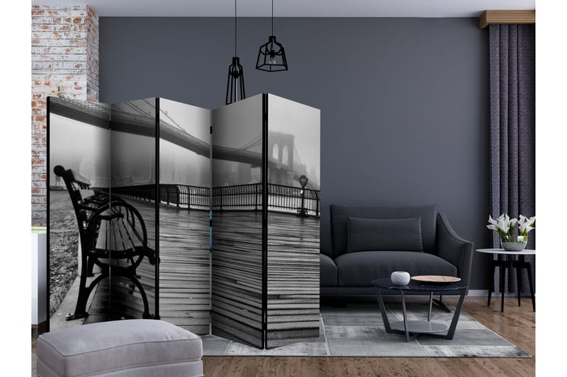 Tilanjakaja A Foggy Day on the Brooklyn Bridge II 225x172 - Artgeist sp. z o. o. - Sisustustuotteet - Tilanjakaja & sermi