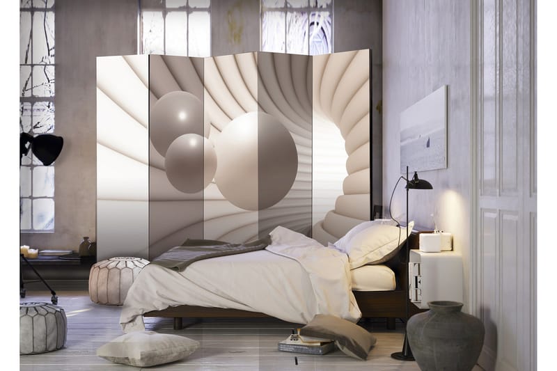 Tilanjakaja Balls In The Tunnel 225x172 - Artgeist sp. z o. o. - Sisustustuotteet - Tilanjakaja & sermi