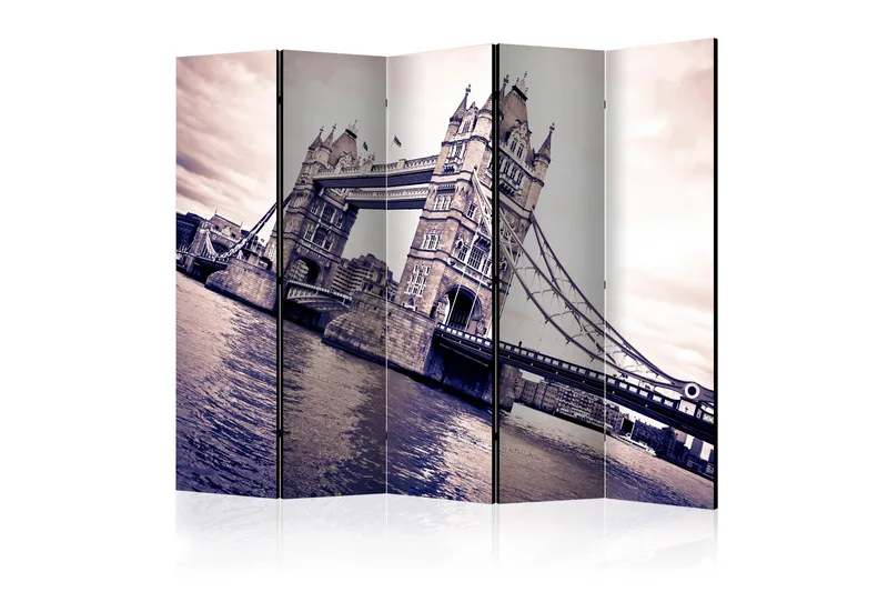 Tilanjakaja Tower Bridge II 225x172, Artgeist sp. z o. o.