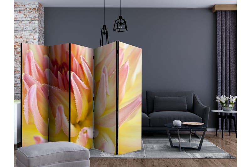 Tilanjakaja Pastel colored dahlia flower 225x172 - Artgeist sp. z o. o. - Sisustustuotteet - Tilanjakaja & sermi