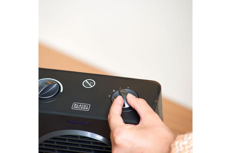 Lämpöpuhallin Black+Decker 1500W Musta - Musta - Talo & remontointi - Ilmastointi - Lämmitys - Lampöpatteri