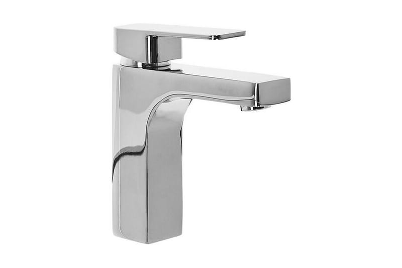 Pesuallashana Mintegiko, Hopea