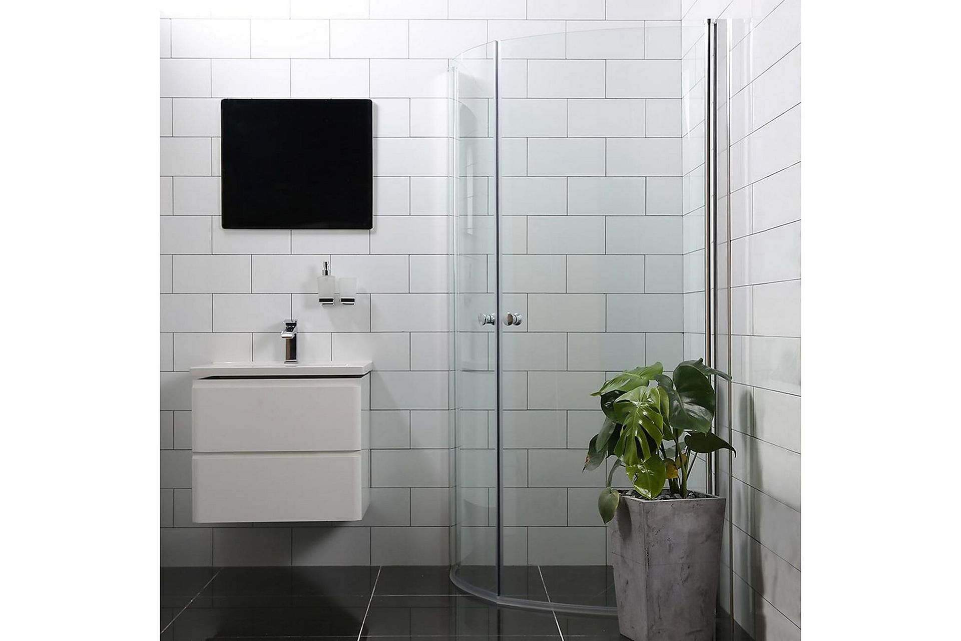 Suihkukulma Månsidig: Pyöreä o | Pyöreä o - 80x100cm | 45° - Talo & remontointi - Keittiö & kylpyhuone - Kylpyhuone - Suihkukalusteet - Suihkuseinät