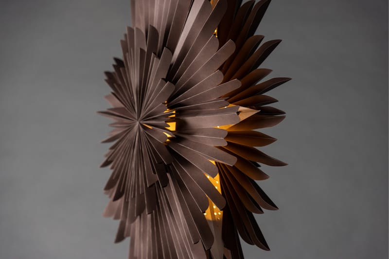 Sälen Adventtitähti / Joululamppu 80 cm - Greige - Valaistus - Jouluvalaistus - Joulutähti