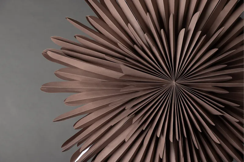 Sälen Adventtitähti / Joululamppu 80 cm - Greige - Valaistus - Jouluvalaistus - Joulutähti