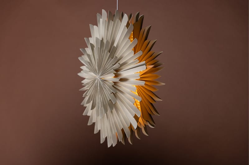 Sälen Adventtitähti / Joululamppu 60 cm - Beige - Valaistus - Jouluvalaistus - Joulutähti