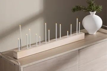 Joulukynttelikkö Kungsberget 24 cm - Whitewash - Valaistus - Sisävalaistus & lamput - Ikkunavalaisimet - Ikkunavalaisin jalalla