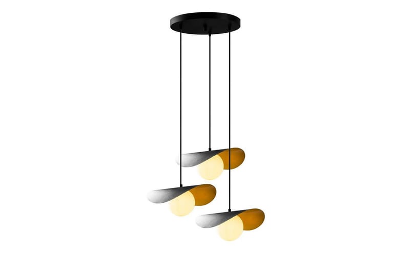 Kattokruunu Pelyn Musta Kolme Pistoketta, Musta