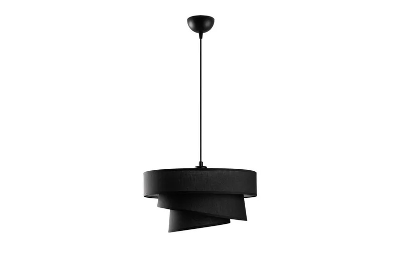 Kattovalaisin Miwako Musta, Musta