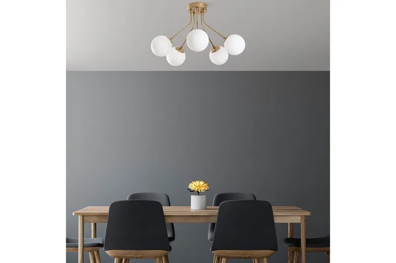 Kattovalaisin Orion Kulta - Kulta - Valaistus - Sisävalaistus & lamput - Erikoisvalaisin - Tiffanylamppu