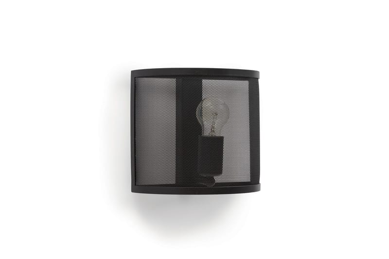 Seinävalaisin käsivarrella Gormar, Musta